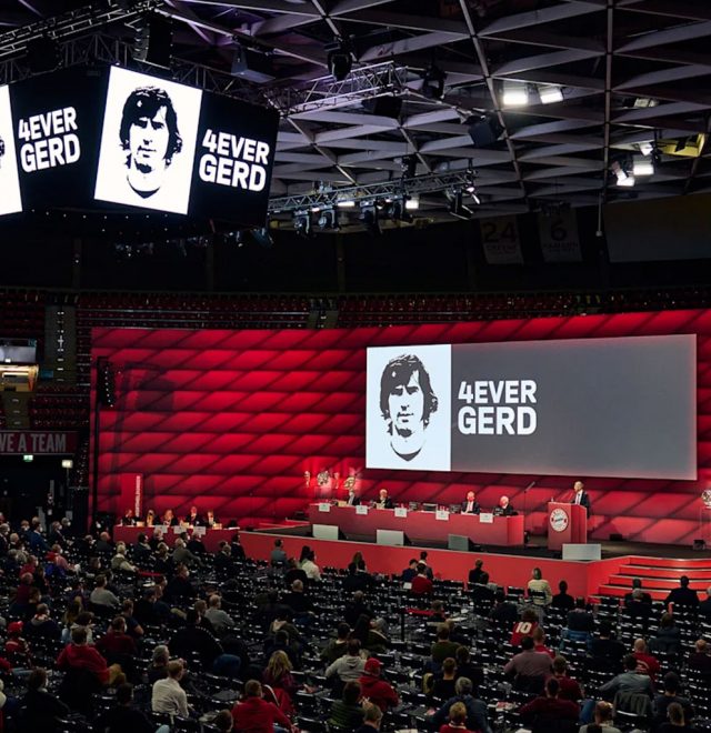 A Bayern-Család megemlékezése Gerd Müllerről